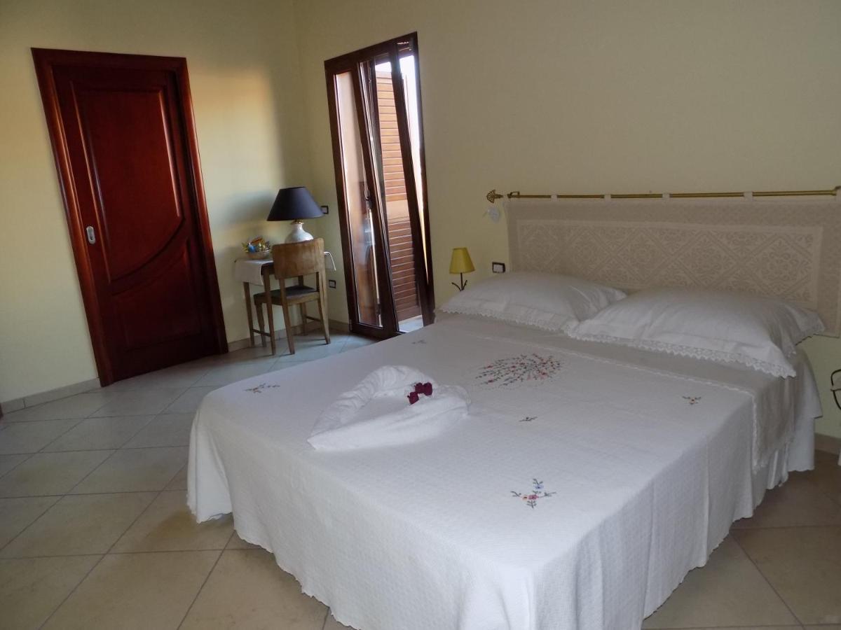 Bed and Breakfast Al Ciclamino Monastir Exterior foto